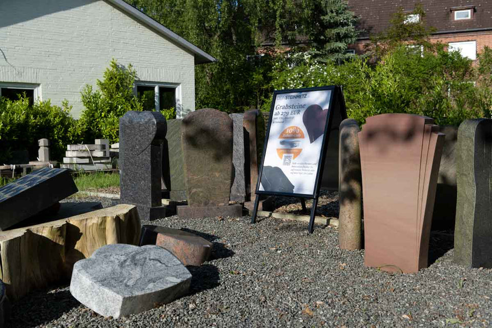 Grabsteine, Grabmale in unsere Ausstellung