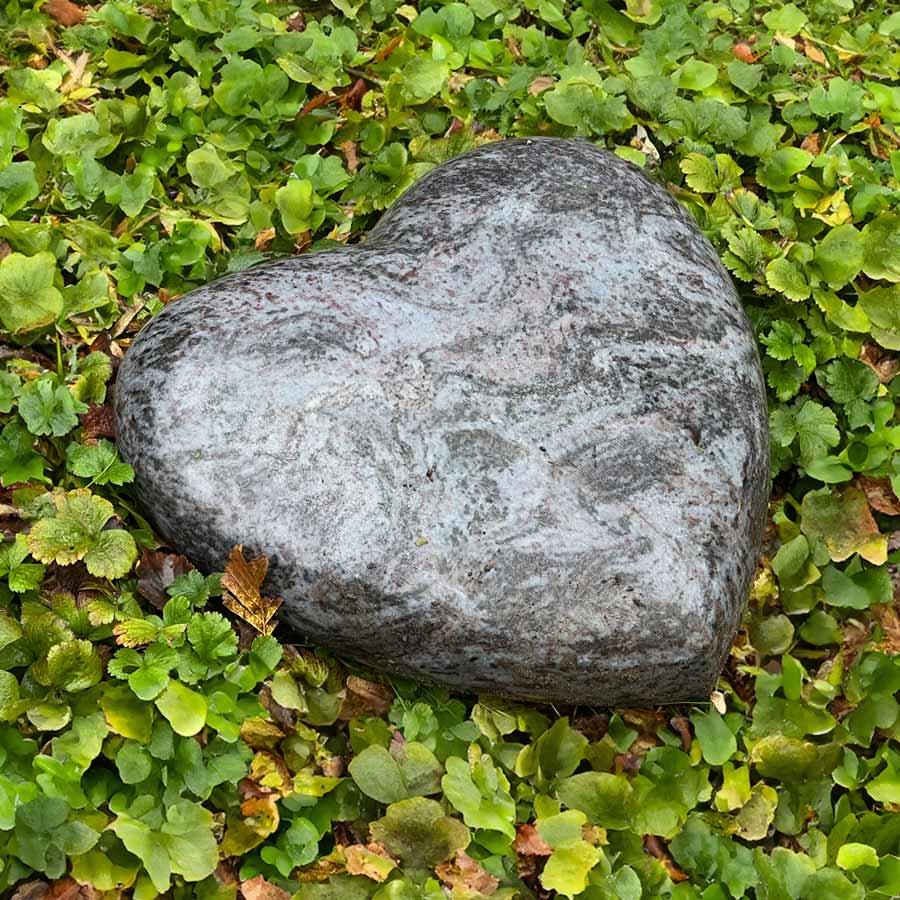 "Okma" - Grabstein, Grabsteine, Liegestein, Grabeinfassung, Gravur, Preis, online kaufen, Kosten Hauptbild